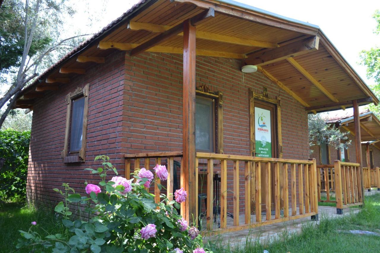 Kervan Tatil Koeyue Edremit  Ngoại thất bức ảnh